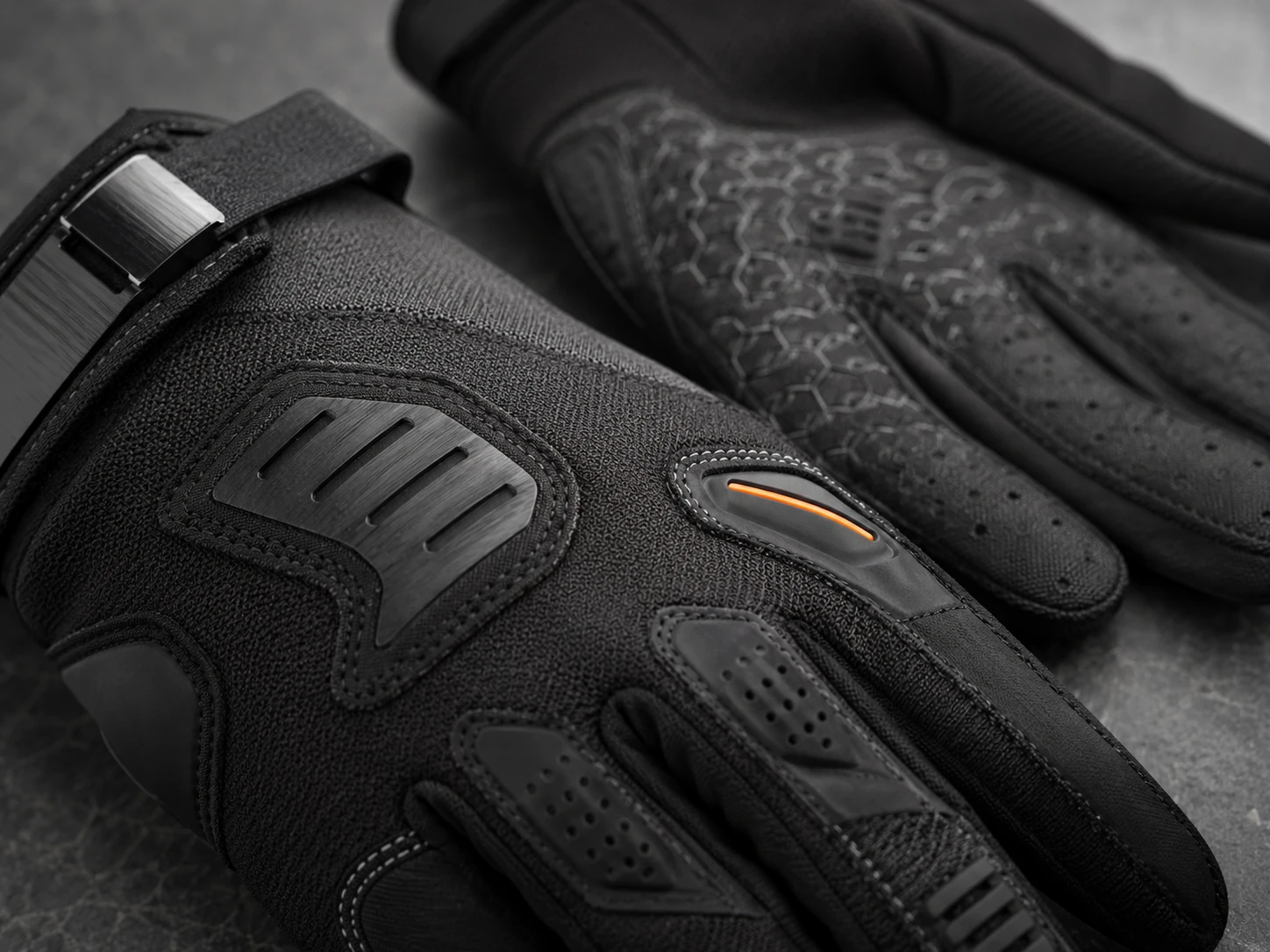 ForgeGloves Trail